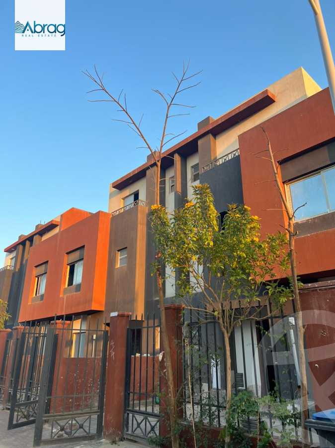 https://aqarmap.com.eg/en/listing/5740505-for-sale-cairo-el-sheikh-zayed-city-compounds-continental-residence