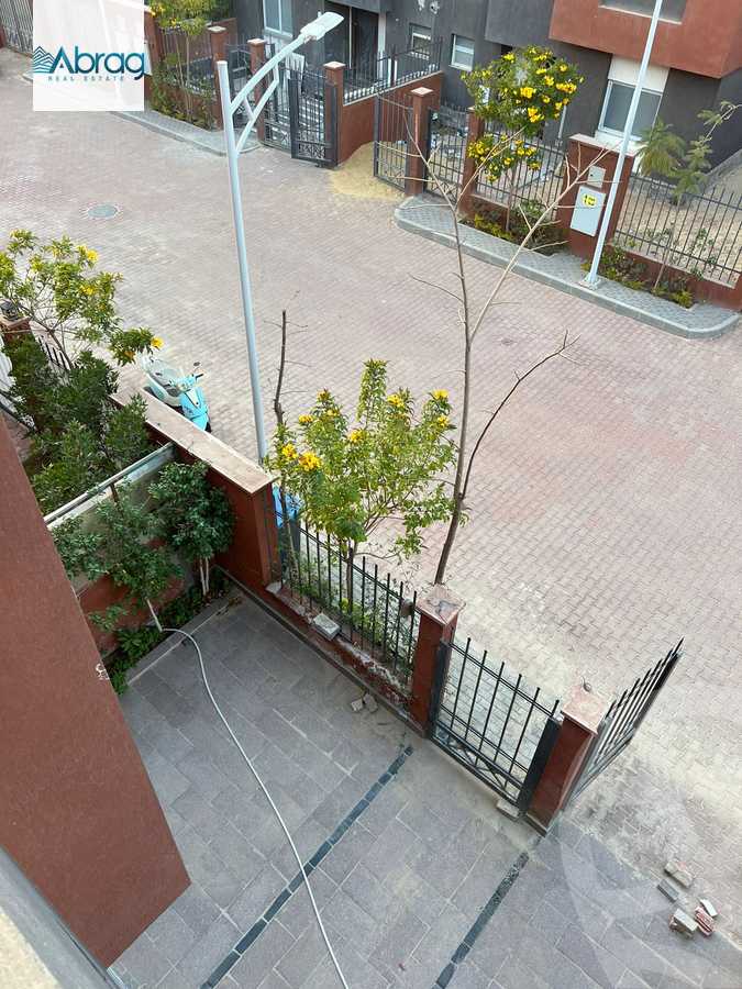 https://aqarmap.com.eg/en/listing/5740505-for-sale-cairo-el-sheikh-zayed-city-compounds-continental-residence