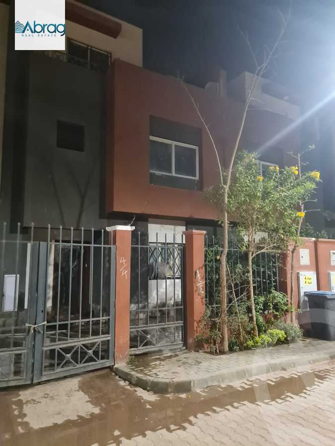 https://aqarmap.com.eg/en/listing/5740505-for-sale-cairo-el-sheikh-zayed-city-compounds-continental-residence