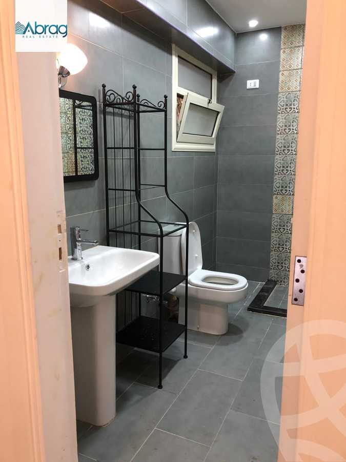 https://aqarmap.com.eg/en/listing/5756088-for-sale-cairo-el-sheikh-zayed-city-compounds-green-3