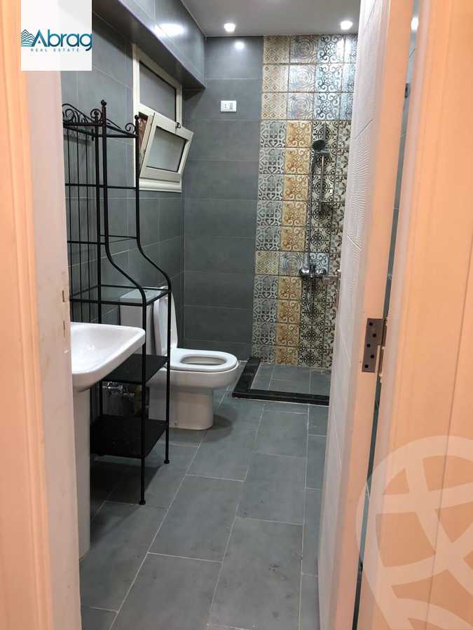 https://aqarmap.com.eg/en/listing/5756088-for-sale-cairo-el-sheikh-zayed-city-compounds-green-3