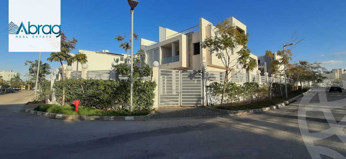 https://aqarmap.com.eg/en/listing/5836092-for-sale-cairo-6th-of-october-compounds-cleopatra-square