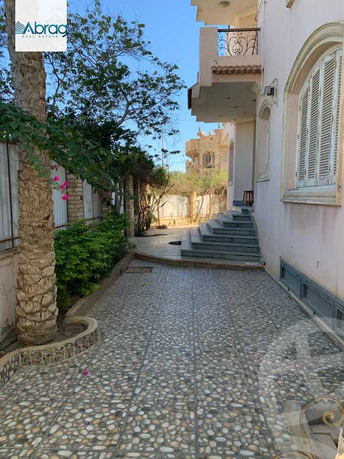 https://aqarmap.com.eg/en/listing/5854705-for-sale-cairo-el-sheikh-zayed-city-compounds-el-yasmeen-compound
