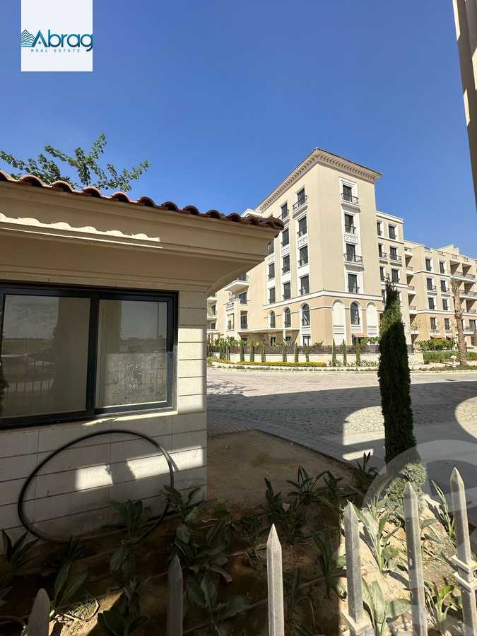 https://aqarmap.com.eg/en/listing/5881676-for-sale-cairo-el-sheikh-zayed-city-compounds-kmbwnd-fyldj-wyst-dr-llttwyr
