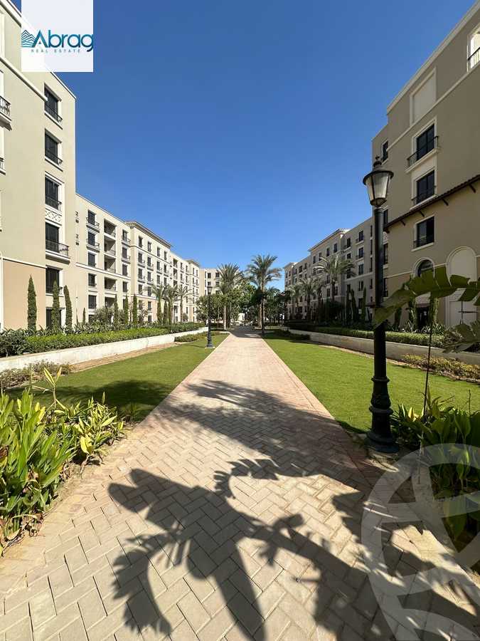 https://aqarmap.com.eg/en/listing/5881676-for-sale-cairo-el-sheikh-zayed-city-compounds-kmbwnd-fyldj-wyst-dr-llttwyr
