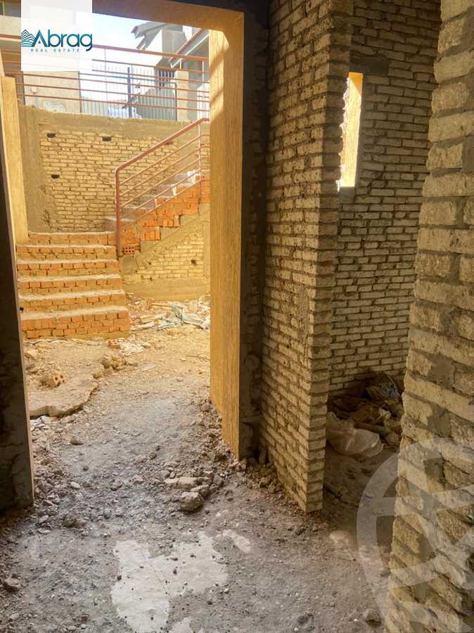 https://aqarmap.com.eg/en/listing/5888360-for-sale-cairo-el-sheikh-zayed-city-compounds-roaya-compound-zayed