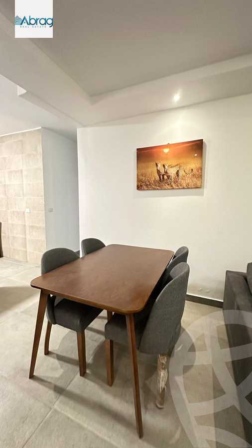https://aqarmap.com.eg/en/listing/5947608-for-sale-cairo-el-sheikh-zayed-city-compounds-dh-drys