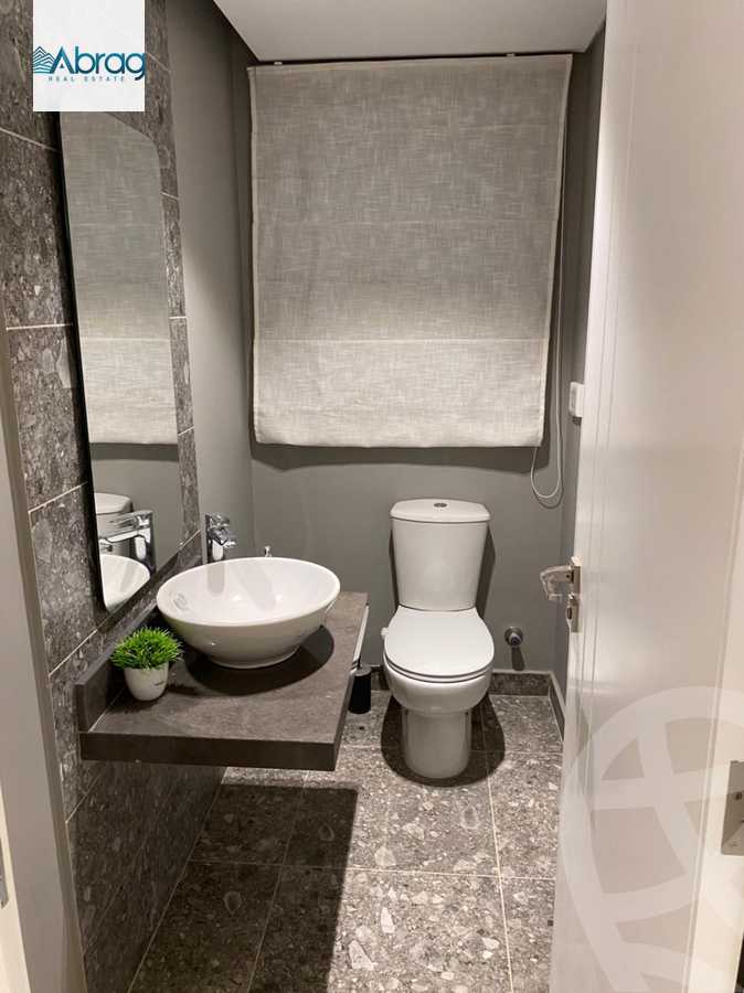 https://aqarmap.com.eg/en/listing/5970979-for-sale-cairo-el-sheikh-zayed-city-compounds-kmbwnd-fyldj-wyst-dr-llttwyr
