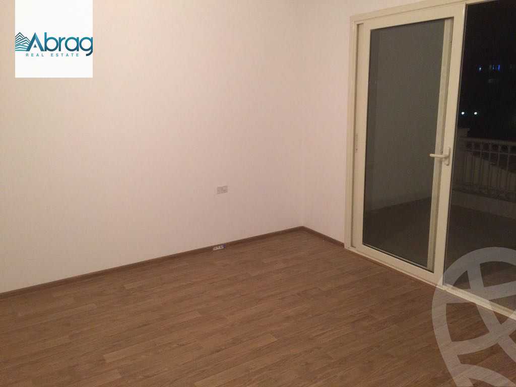 https://aqarmap.com.eg/ar/listing/5976724-for-sale-cairo-el-sheikh-zayed-city-compounds-greens