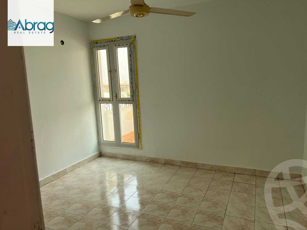 https://aqarmap.com.eg/ar/listing/5985784-for-rent-cairo-el-sheikh-zayed-city-compounds-hadayek-el-mohandiseen