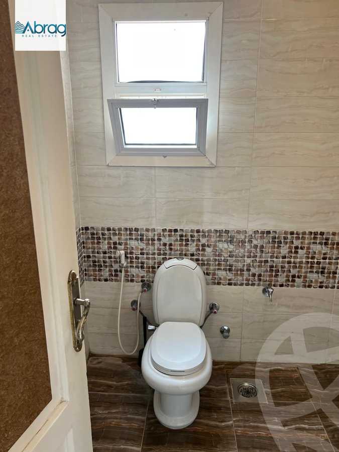 https://aqarmap.com.eg/ar/listing/5985784-for-rent-cairo-el-sheikh-zayed-city-compounds-hadayek-el-mohandiseen