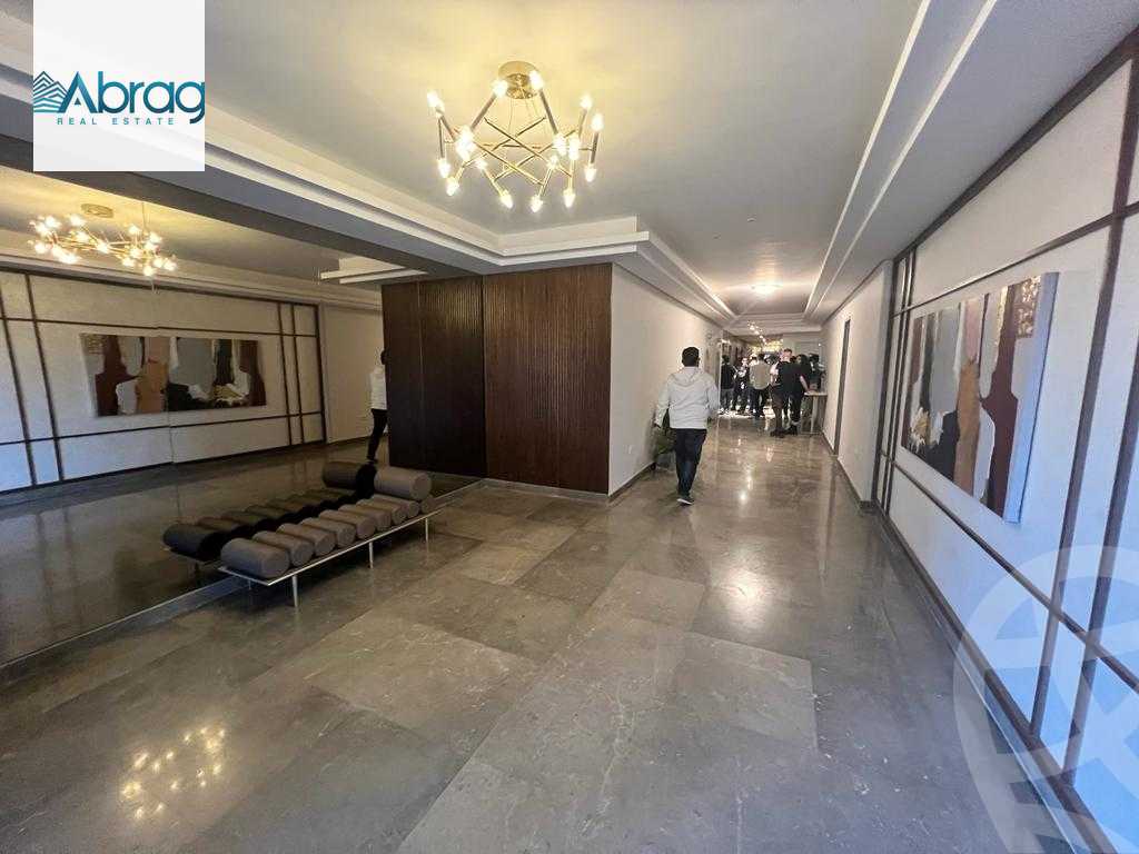 https://aqarmap.com.eg/en/listing/5986359-for-sale-cairo-el-sheikh-zayed-city-compounds-zyd-wr-llttwyr