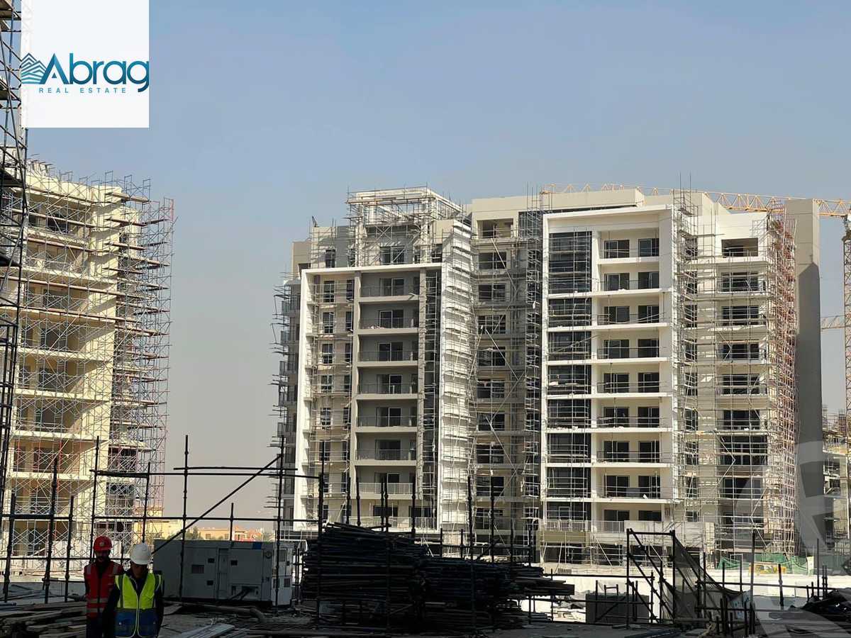 https://aqarmap.com.eg/en/listing/5986359-for-sale-cairo-el-sheikh-zayed-city-compounds-zyd-wr-llttwyr
