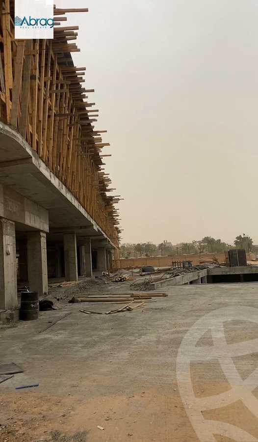 https://aqarmap.com.eg/en/listing/5988372-for-sale-cairo-6th-of-october-compounds-mehwar-plaza-mall-namaa-al-khaleej