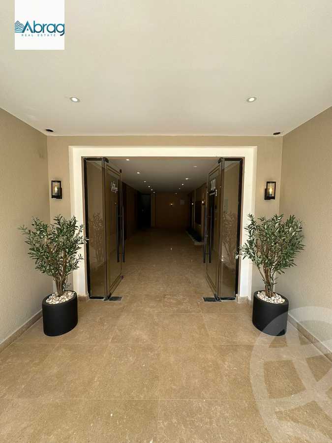 https://aqarmap.com.eg/en/listing/6013032-for-sale-cairo-el-sheikh-zayed-city-compounds-kmbwnd-fyldj-wyst-dr-llttwyr