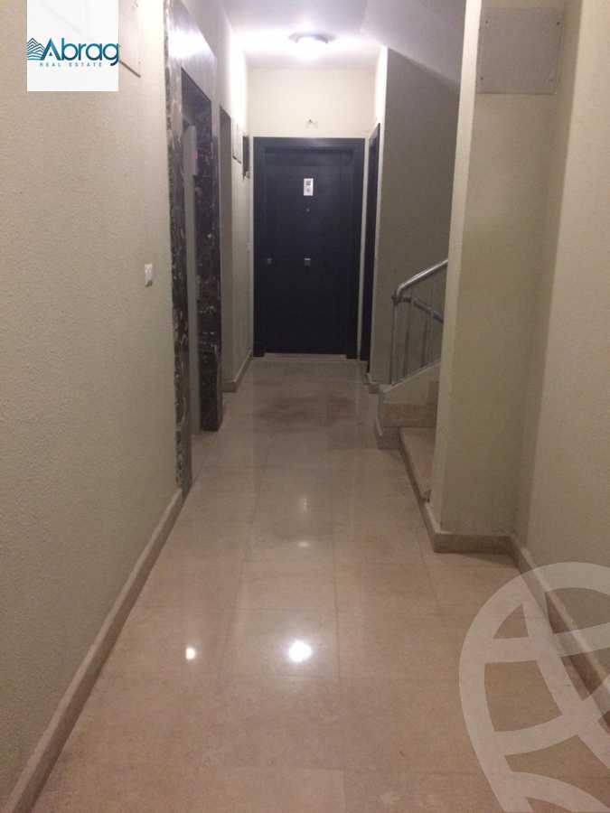 https://aqarmap.com.eg/en/listing/6013565-for-rent-cairo-el-sheikh-zayed-city-compounds-dh-drys