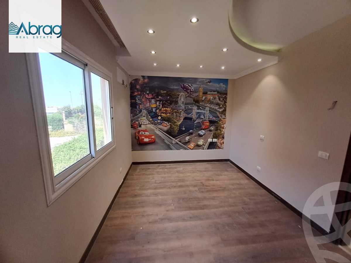 https://aqarmap.com.eg/en/listing/6033452-for-sale-cairo-el-sheikh-zayed-city-compounds-continental-gardens
