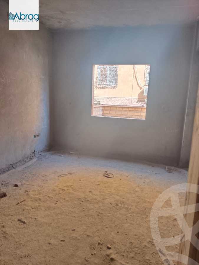 https://aqarmap.com.eg/ar/listing/6042740-for-sale-cairo-el-sheikh-zayed-city-el-hay-elasher-street-100