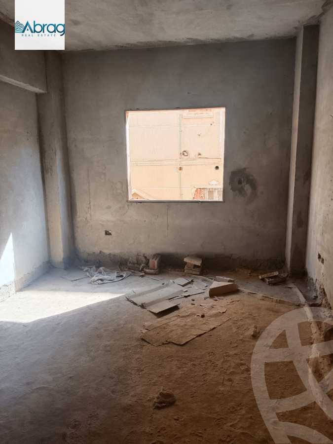 https://aqarmap.com.eg/ar/listing/6042740-for-sale-cairo-el-sheikh-zayed-city-el-hay-elasher-street-100