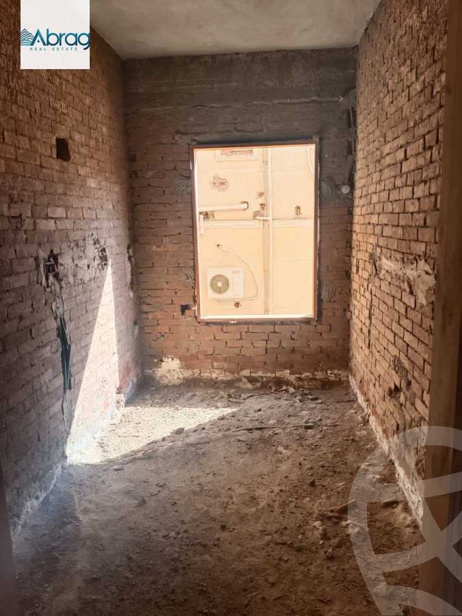 https://aqarmap.com.eg/ar/listing/6042740-for-sale-cairo-el-sheikh-zayed-city-el-hay-elasher-street-100