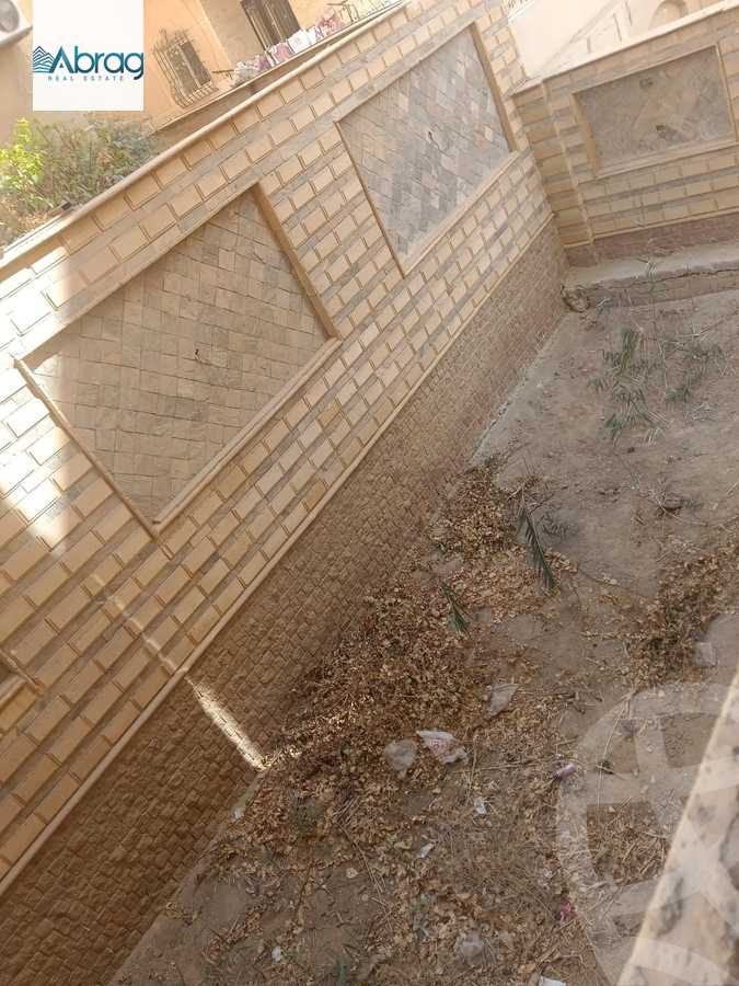 https://aqarmap.com.eg/ar/listing/6042740-for-sale-cairo-el-sheikh-zayed-city-el-hay-elasher-street-100