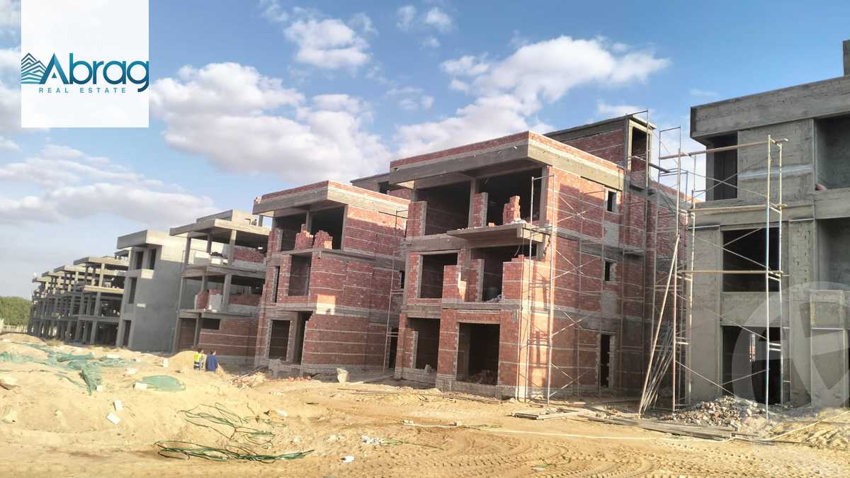 https://aqarmap.com.eg/en/listing/6082769-for-sale-cairo-el-sheikh-zayed-city-lshykh-zyd-ljdyd-zayard-north-strike-compound-palmier