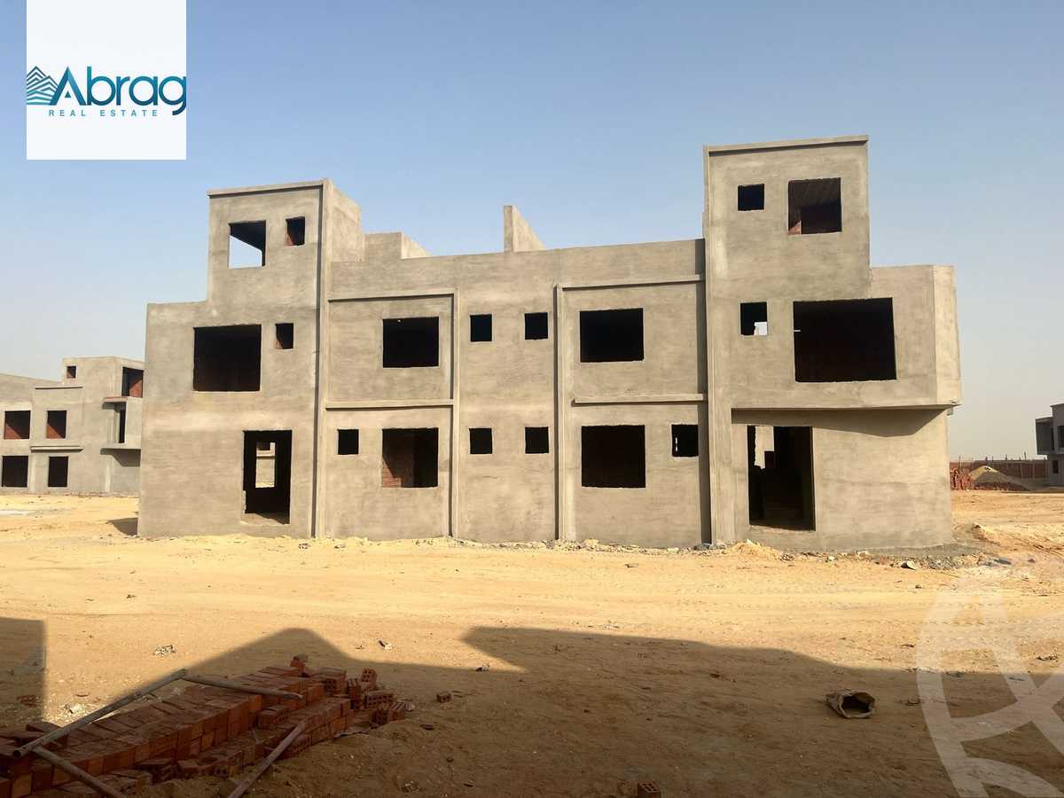 https://aqarmap.com.eg/ar/listing/6089137-for-sale-cairo-el-sheikh-zayed-city-lshykh-zyd-ljdyd-park-valley-view-compound-efid
