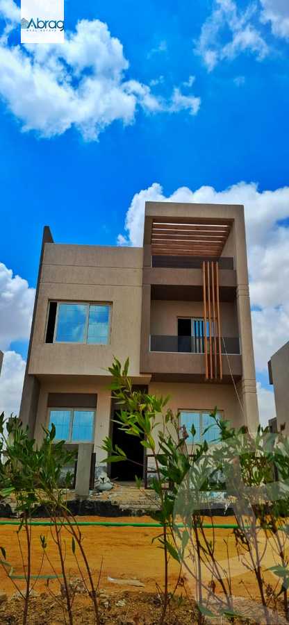 https://aqarmap.com.eg/ar/listing/6089386-for-sale-cairo-el-sheikh-zayed-city-lshykh-zyd-ljdyd-kmbwnd-mwntny-yfrst-fyw-llttwyr-l-qry