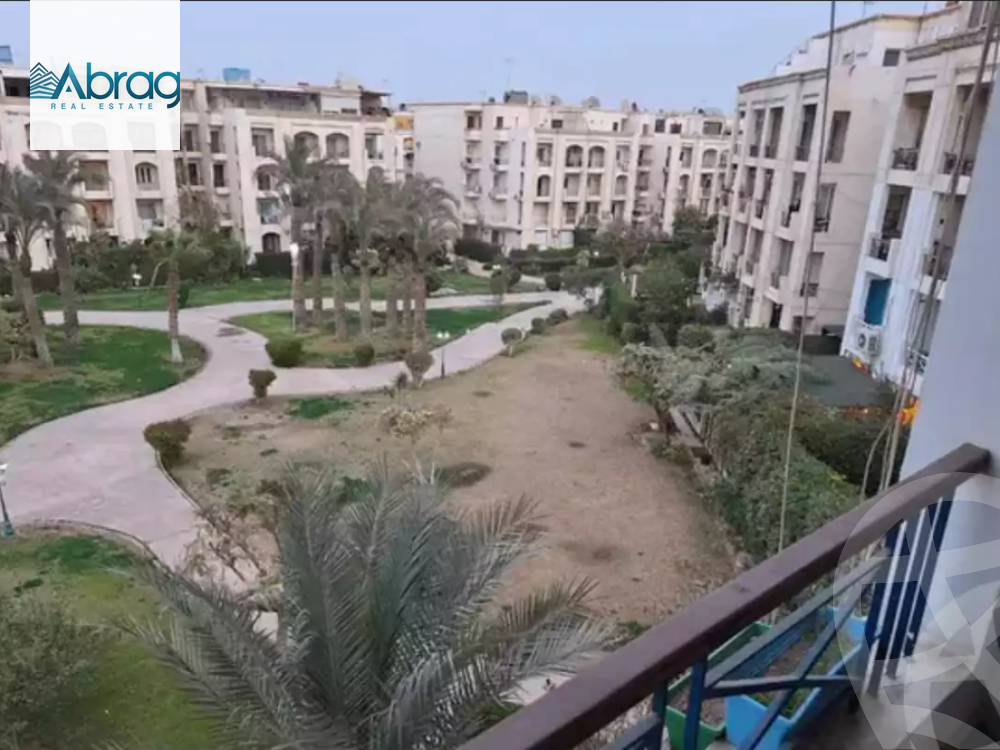 https://aqarmap.com.eg/en/listing/6115363-for-sale-cairo-el-sheikh-zayed-city-compounds-hadayek-el-mohandiseen