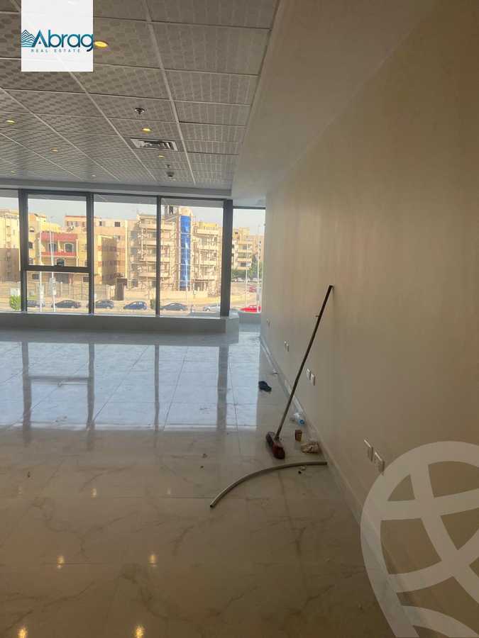 https://aqarmap.com.eg/ar/listing/6117780-for-sale-cairo-el-sheikh-zayed-city-compounds-dh-jyt-blz-mykwn-llttwyr