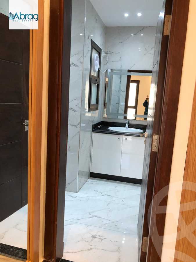 https://aqarmap.com.eg/en/listing/6215499-for-rent-cairo-el-sheikh-zayed-city-compounds-the-courtyard