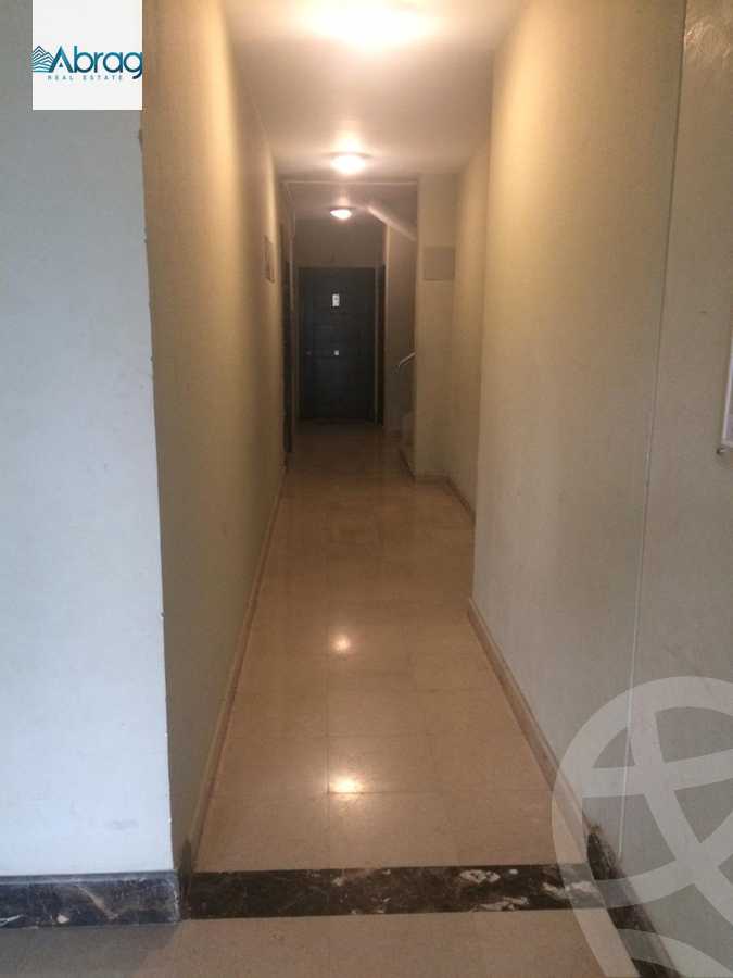 https://aqarmap.com.eg/en/listing/6248522-for-sale-cairo-el-sheikh-zayed-city-compounds-hadayek-el-mohandiseen