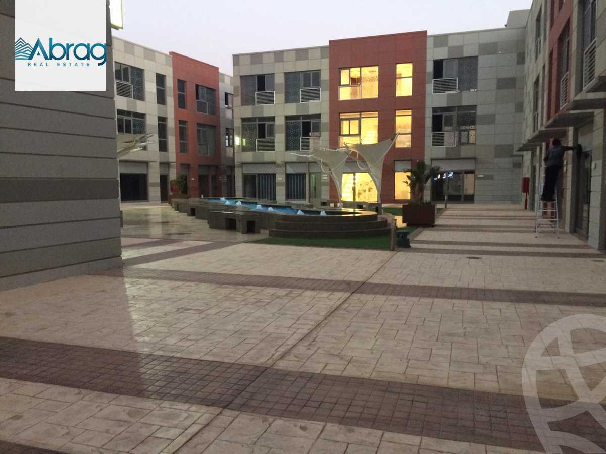 https://aqarmap.com.eg/en/listing/6248522-for-sale-cairo-el-sheikh-zayed-city-compounds-hadayek-el-mohandiseen