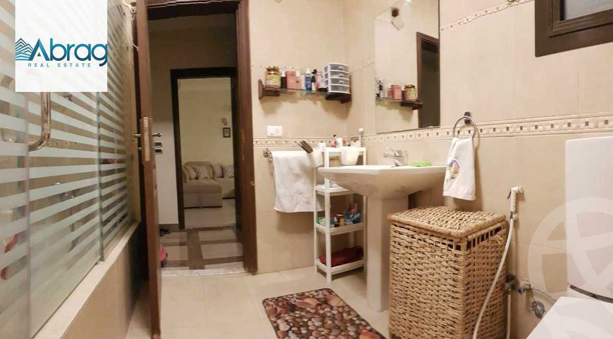https://aqarmap.com.eg/en/listing/6249291-for-sale-cairo-el-sheikh-zayed-city-compounds-zayed-2000
