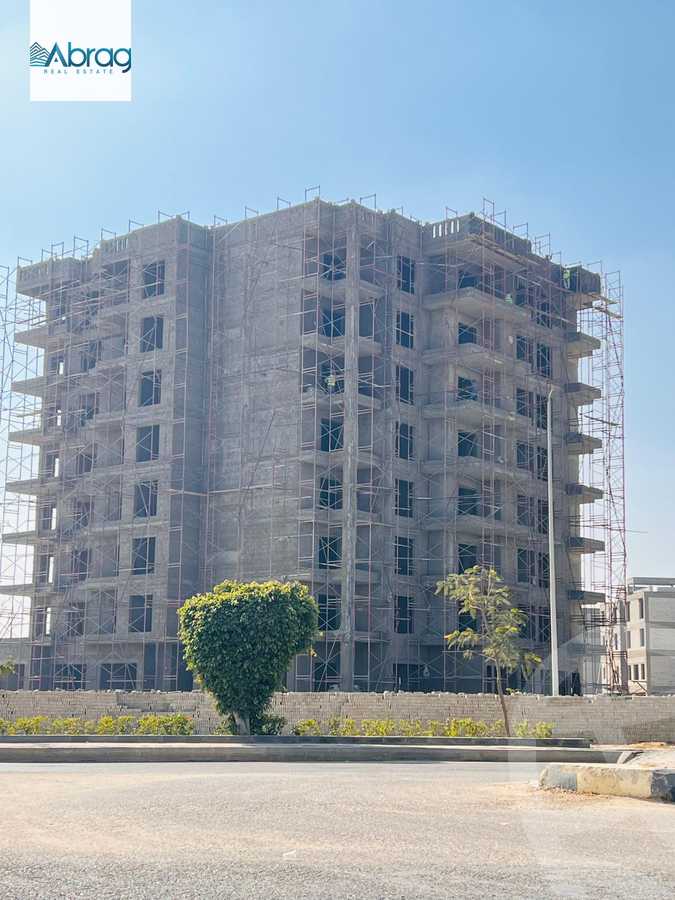 https://aqarmap.com.eg/ar/listing/6259681-for-sale-cairo-el-sheikh-zayed-city-compounds-mwl-205-rkn-blm