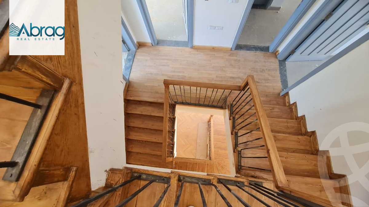 https://aqarmap.com.eg/ar/listing/6279462-for-sale-cairo-el-sheikh-zayed-city-compounds-el-patio-zahraa