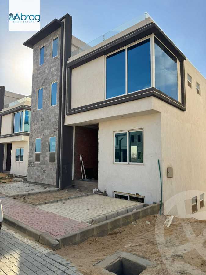 https://aqarmap.com.eg/ar/listing/6328132-for-sale-cairo-el-sheikh-zayed-city-lshykh-zyd-ljdyd-cedar-hills-compound