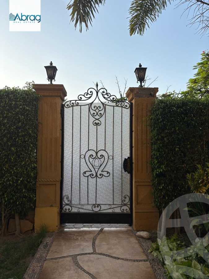 https://aqarmap.com.eg/ar/listing/6353783-for-sale-cairo-el-sheikh-zayed-city-compounds-el-rabwa