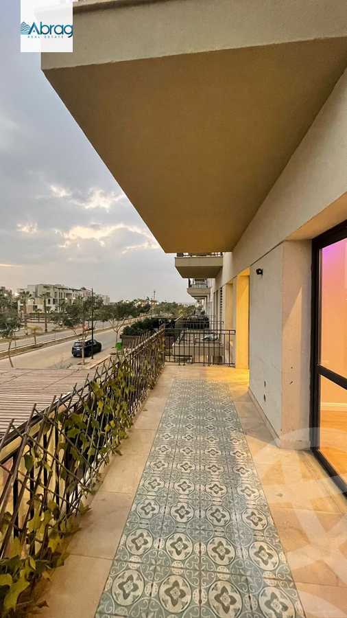 https://aqarmap.com.eg/ar/listing/6360088-for-sale-cairo-el-sheikh-zayed-city-compounds-the-courtyard