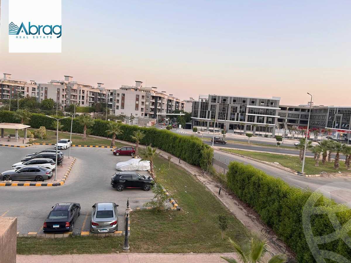 https://aqarmap.com.eg/en/listing/6360148-for-sale-cairo-el-sheikh-zayed-city-compounds-dr-msr