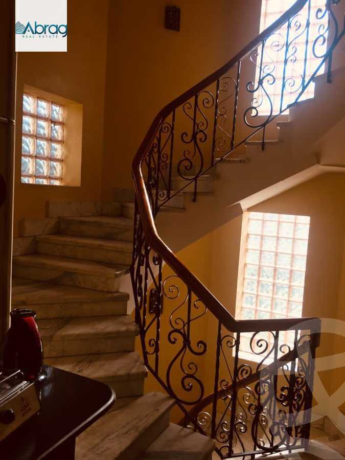 https://aqarmap.com.eg/en/listing/6360160-for-sale-cairo-el-sheikh-zayed-city-compounds-zayed-2000