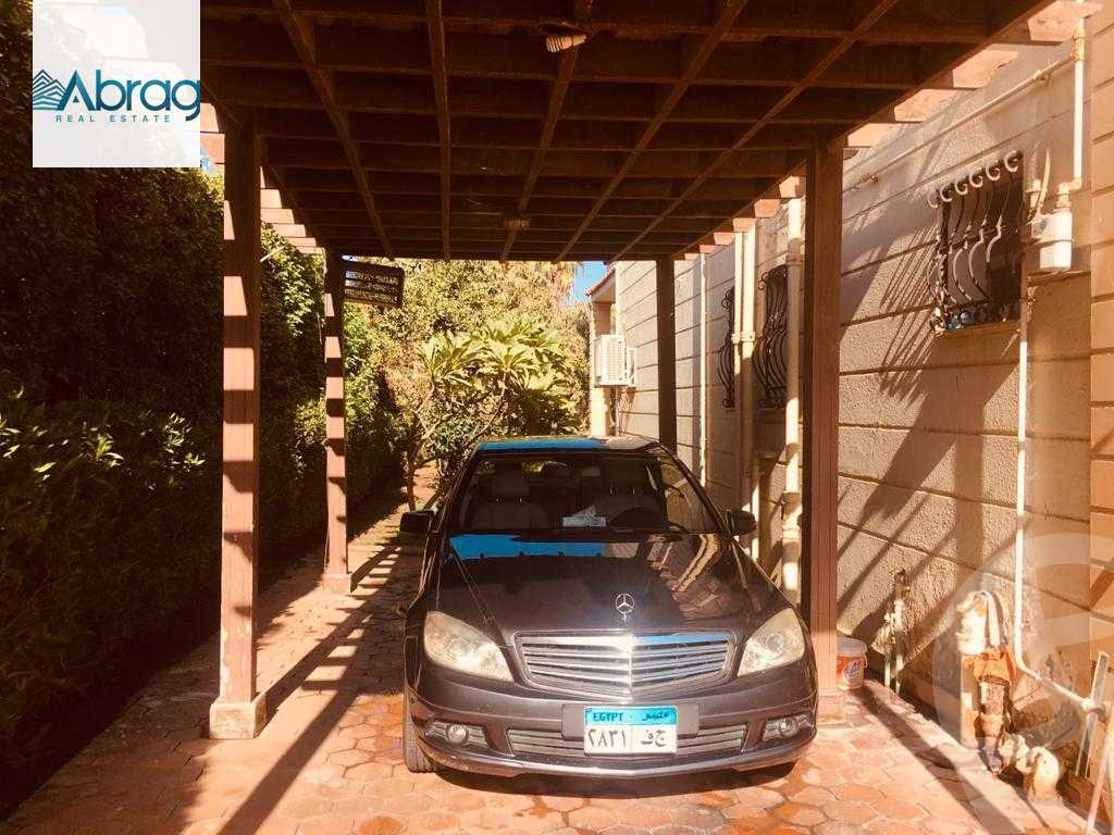https://aqarmap.com.eg/en/listing/6360160-for-sale-cairo-el-sheikh-zayed-city-compounds-zayed-2000