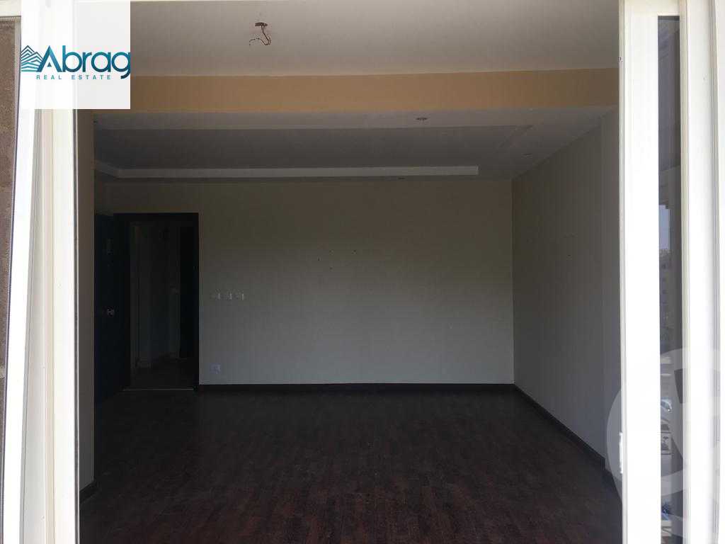 https://aqarmap.com.eg/ar/listing/6379128-for-rent-cairo-el-sheikh-zayed-city-compounds-dh-drys