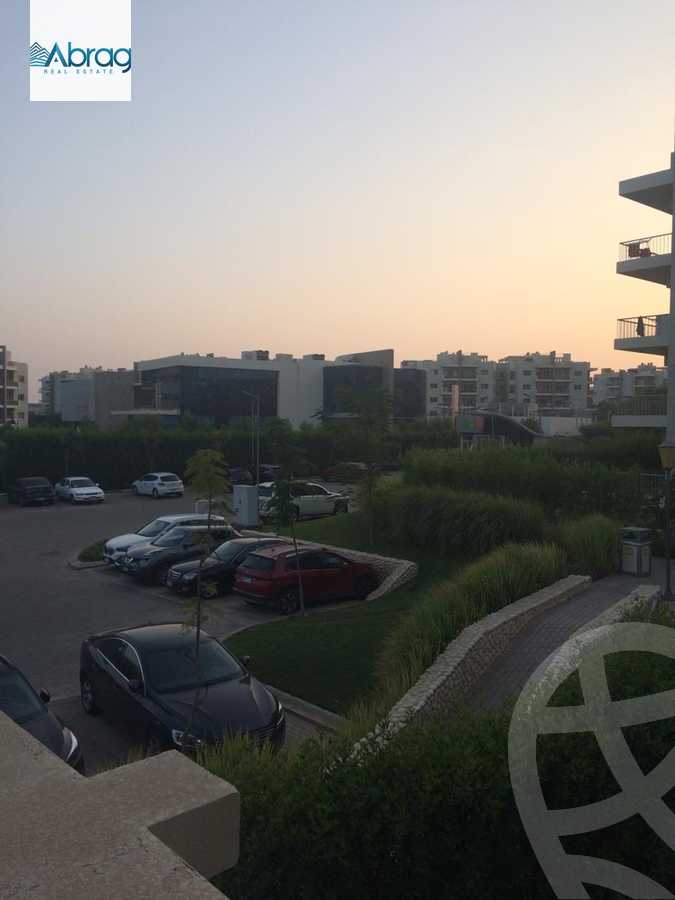 https://aqarmap.com.eg/ar/listing/6379128-for-rent-cairo-el-sheikh-zayed-city-compounds-dh-drys