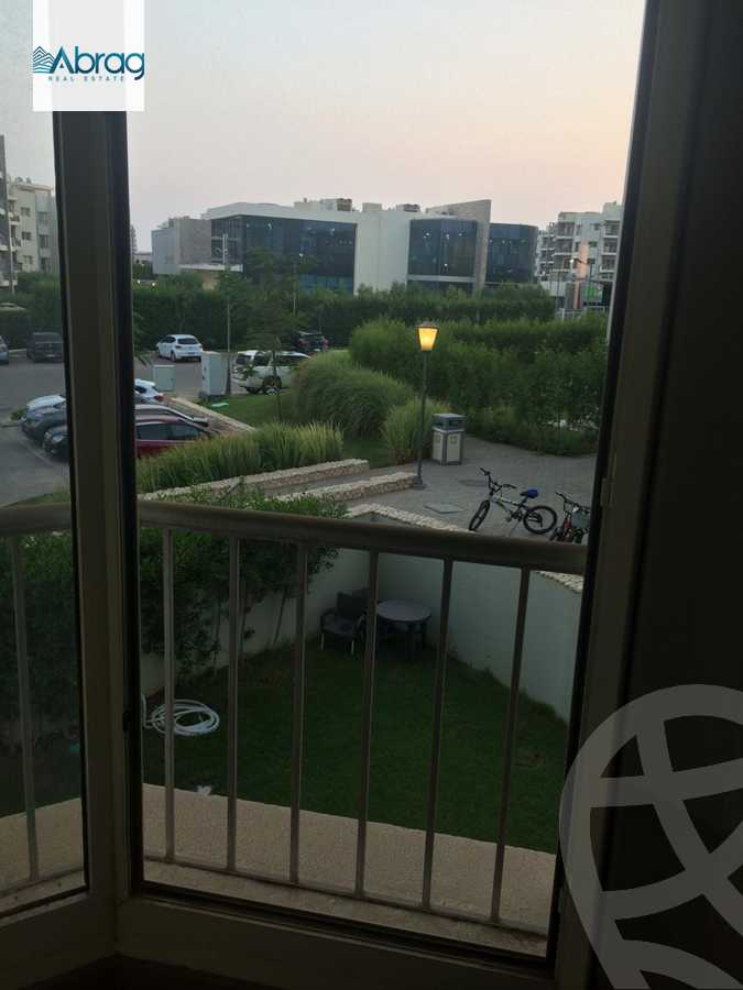 https://aqarmap.com.eg/ar/listing/6379128-for-rent-cairo-el-sheikh-zayed-city-compounds-dh-drys