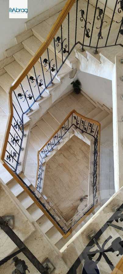 https://aqarmap.com.eg/ar/listing/6379177-for-sale-cairo-el-sheikh-zayed-city-compounds-beverly-hills