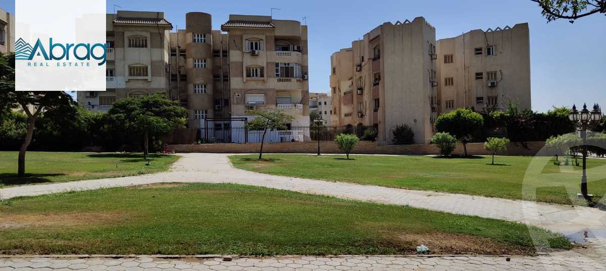 https://aqarmap.com.eg/ar/listing/6379177-for-sale-cairo-el-sheikh-zayed-city-compounds-beverly-hills