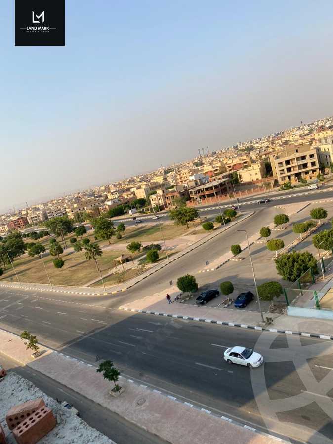 https://aqarmap.com.eg/ar/listing/3757188-for-sale-cairo-el-shorouk-lmntq-lthlth-neighbourhood-3