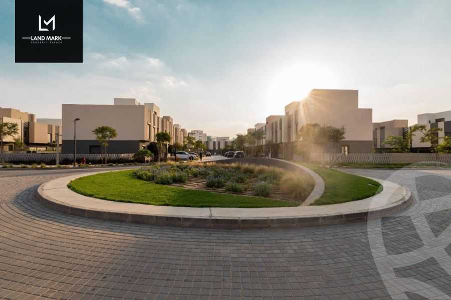 https://aqarmap.com.eg/ar/listing/3823614-for-sale-mdyn-lshrwq-compounds-alborouj
