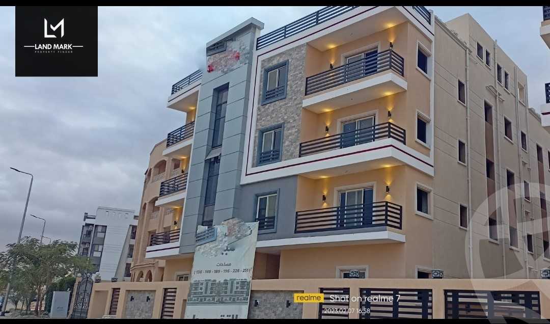 https://aqarmap.com.eg/ar/listing/3826928-for-sale-eighth_zone-neighbourhood-2